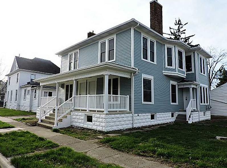 1st image of 208 Dallas St. (& #210)