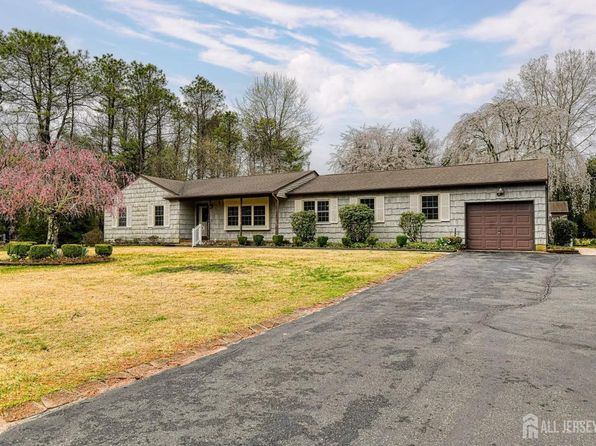 1941 Trenton Ave, Whiting, NJ 08759
