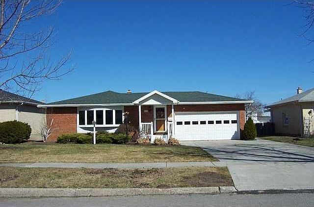 1st image of 162 Noel Dr