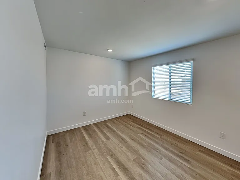 9702 N Rancho Lozano — Photo 15