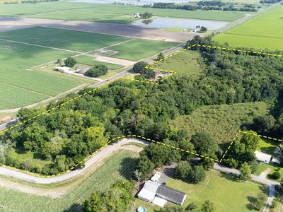 700 Hog Aly, Rayne, LA, 70578