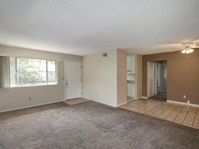 4711 Hayford Way APT 4, Sacramento, CA, 95842