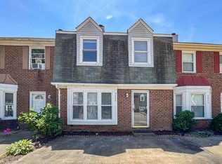 5523 Gates Landing Rd, Virginia Beach, VA 23464