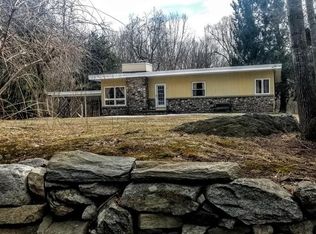 48 Orchard St, Blackstone, MA 01504