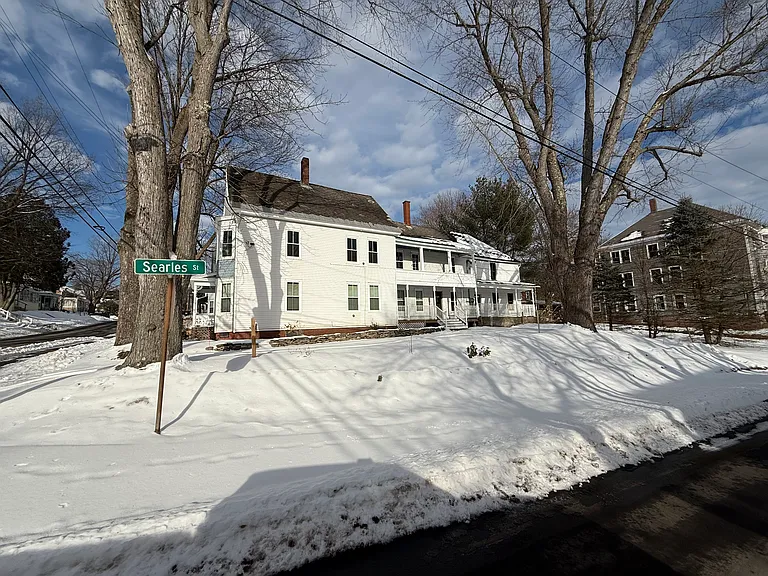 41 Knapp St #4 — Photo 2