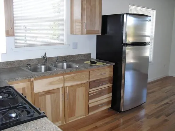 1660 Margo Ln #D, McKinleyville, CA 95519