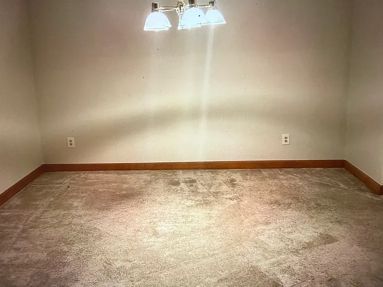 634 Main St #8 — Photo 4