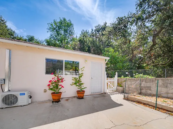 22968 Humming Bird Way, Calabasas, CA 91302