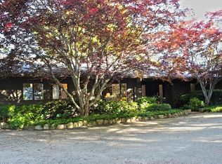 125 Mockingbird Hill Rd, Landrum, SC 29356