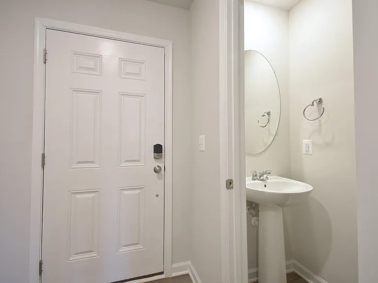 99 Gray Silver Rd — Photo 5
