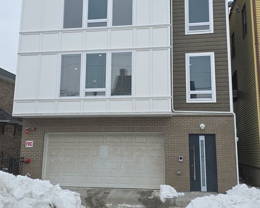 1st image of 11 Nichols St #3
