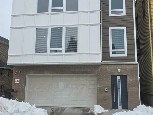 11 Nichols St #3, Newark, NJ 07105