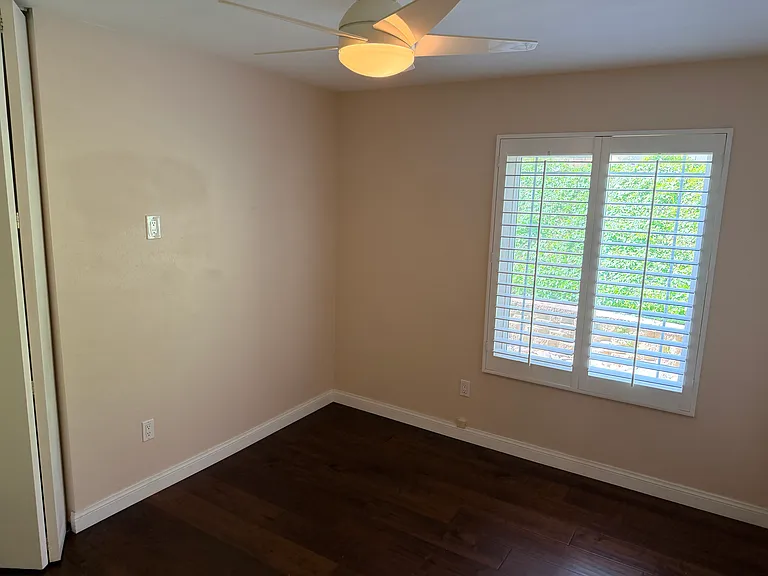 2134 Merlyn Pl — Photo 20