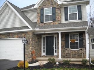 83 Edgewater Dr, Middletown, PA 17057