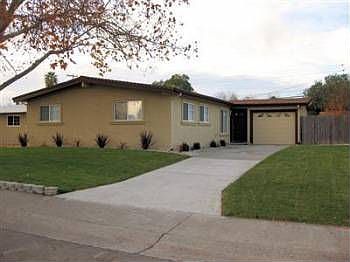 1st image of 3741 Floral Dr