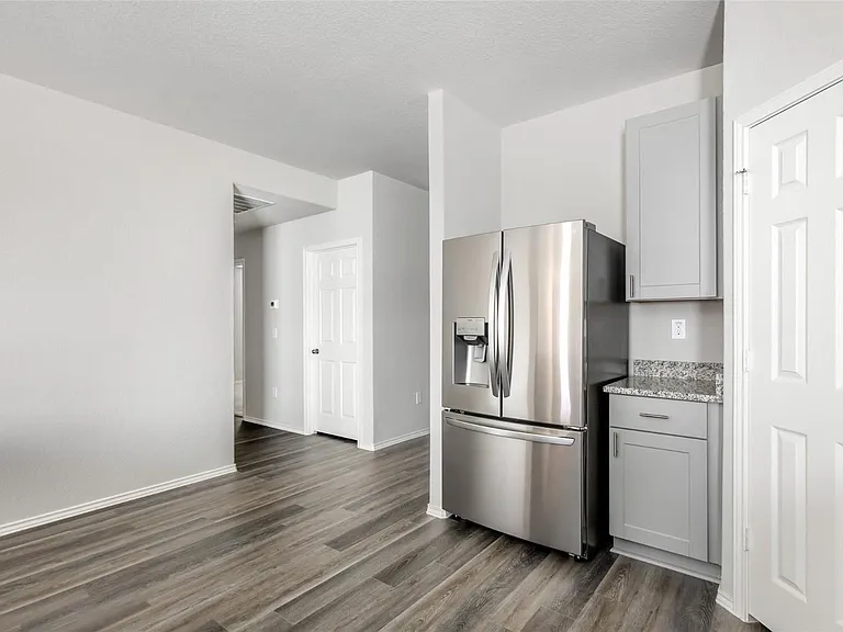 10031 Spring Creek Rd — Photo 16