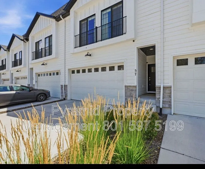 57 S McCall Ln