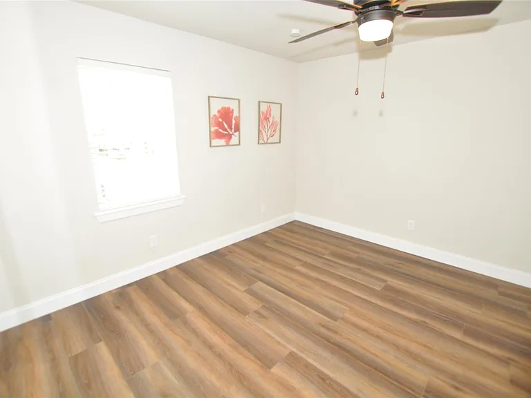 2655 Fountain View St #3 — Photo 12