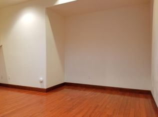 320 10th St STE 318, Oakland, CA 94607