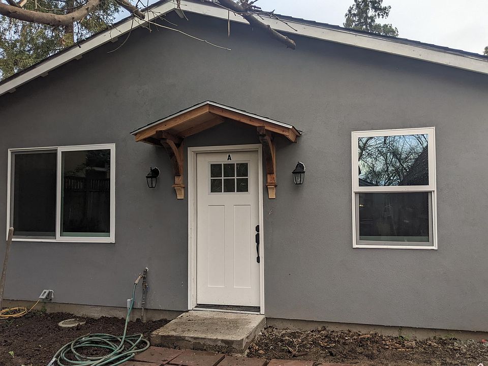 1st image of 1069 Broadway Ave #2