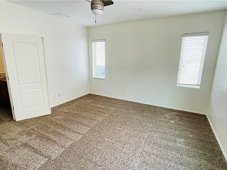 669 Emerald Idol Pl — Photo 11