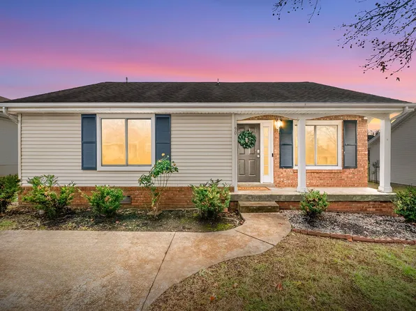 90 Grassmire Dr, Clarksville, TN 37042