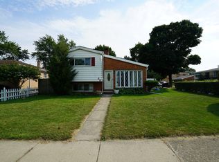 29 E Vermont St, Villa Park, IL