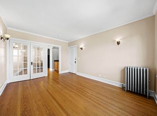 1931 Grove Ave APT 302, Berwyn, IL 60402