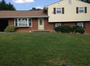 7529 Deer Branch Rd, Roanoke, VA 24019