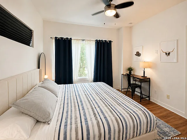 704 N Cherry St — Photo 17
