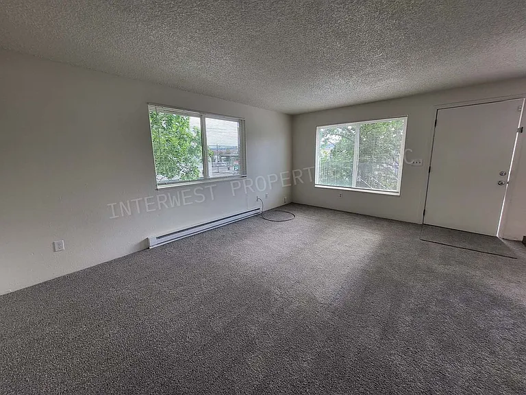 4440-4450 SE 26th Ave — Photo 14