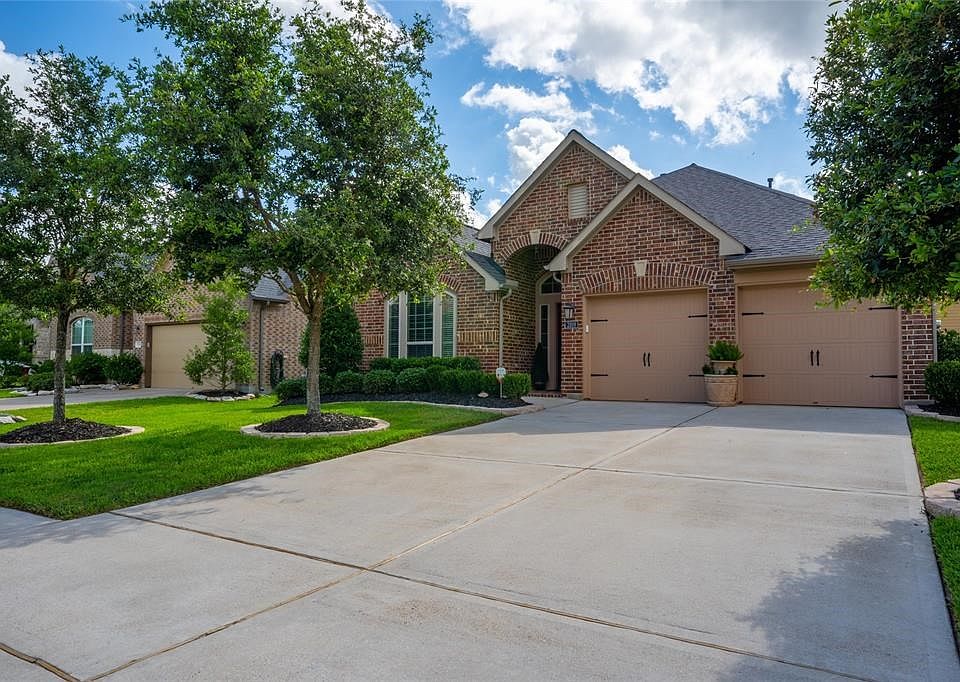 1st image of 2819 Frasier Knolls Ct