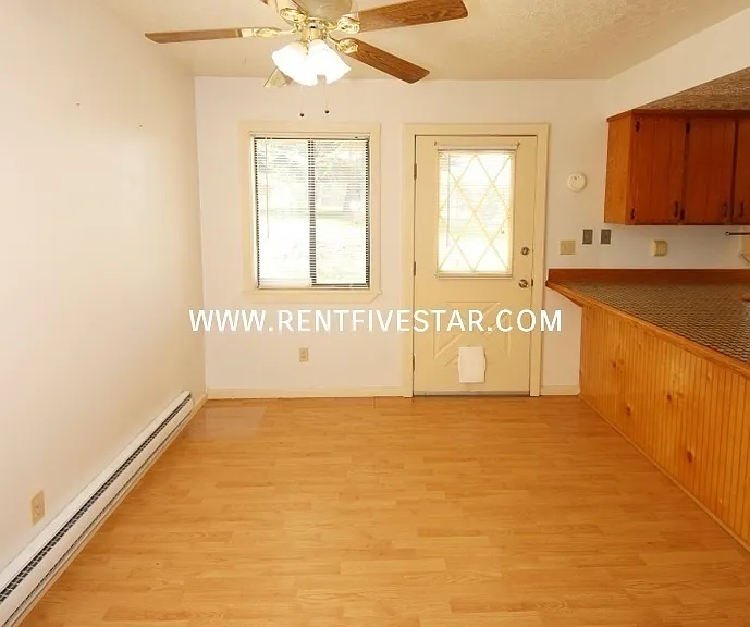 2099 Marigold St — Photo 5