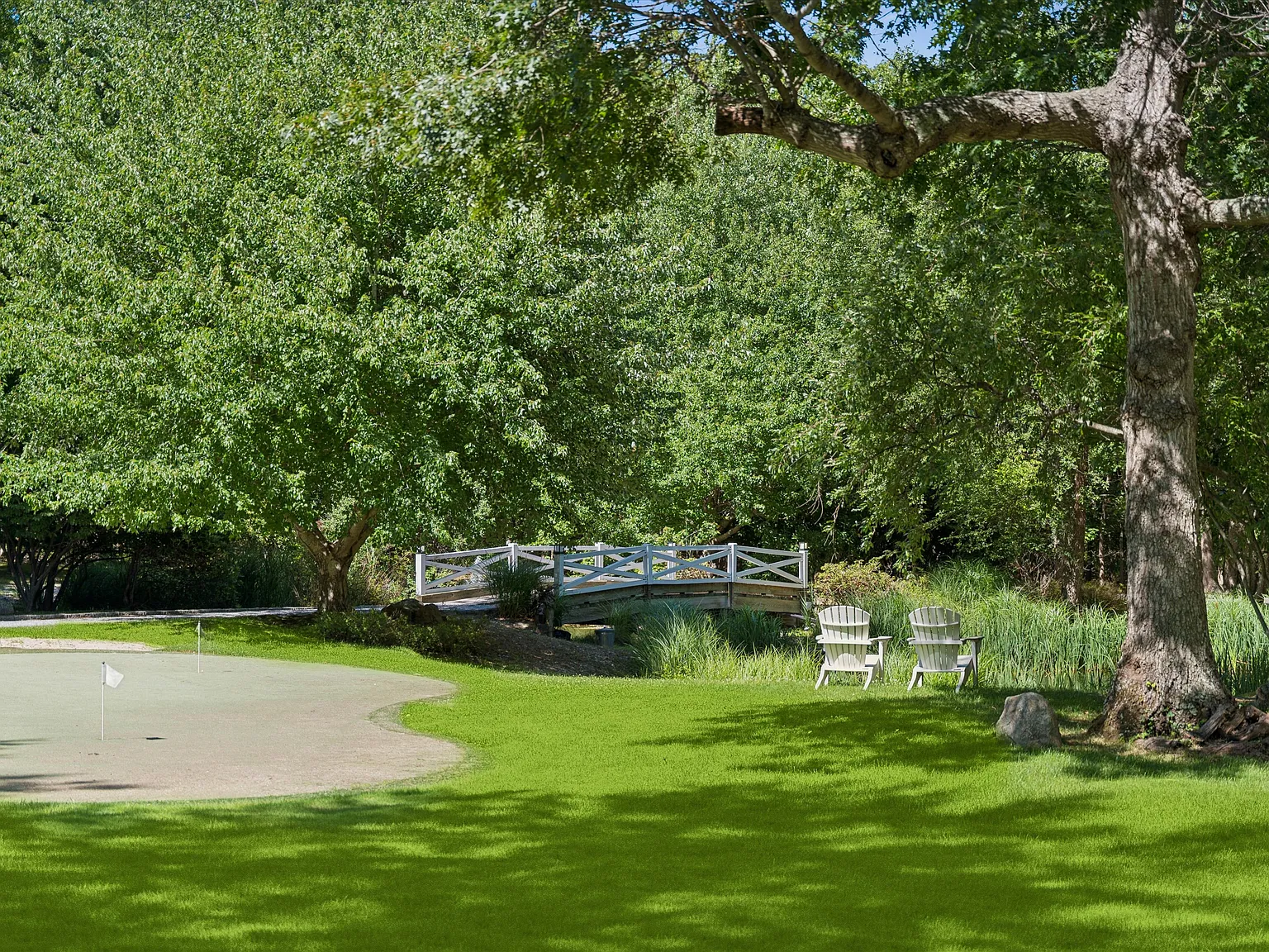 Water Mill Retreat with Golf, Pickleball, Pool, Spa and more — Photo 3