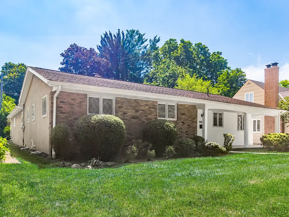 5822 Falmouth Ct