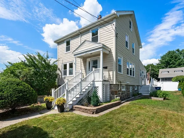 433 Baker St, West Roxbury, MA 02132