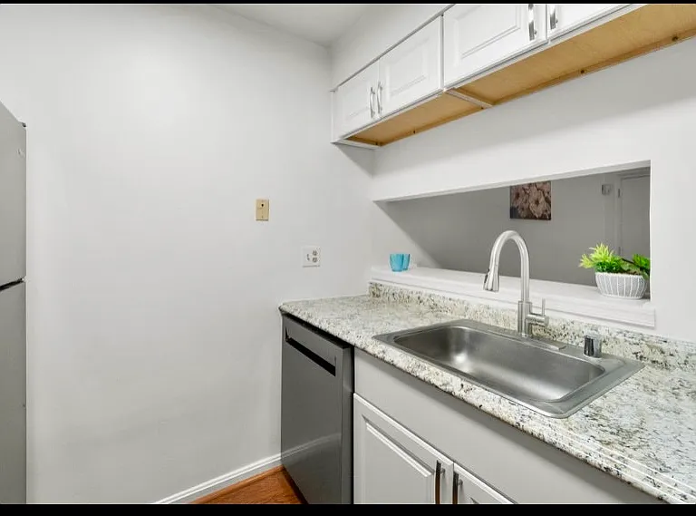 1111 Castle Harbor Pl #1A — Photo 5