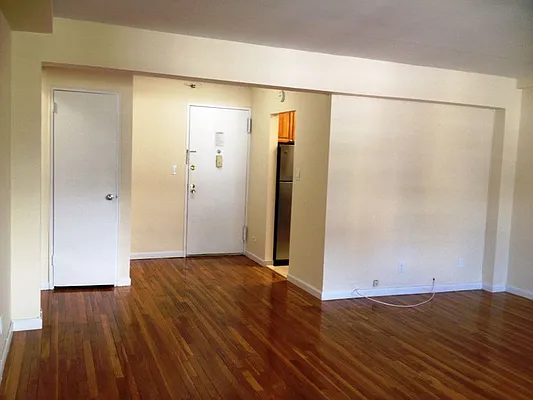 Rented by Prime Realty | media 23