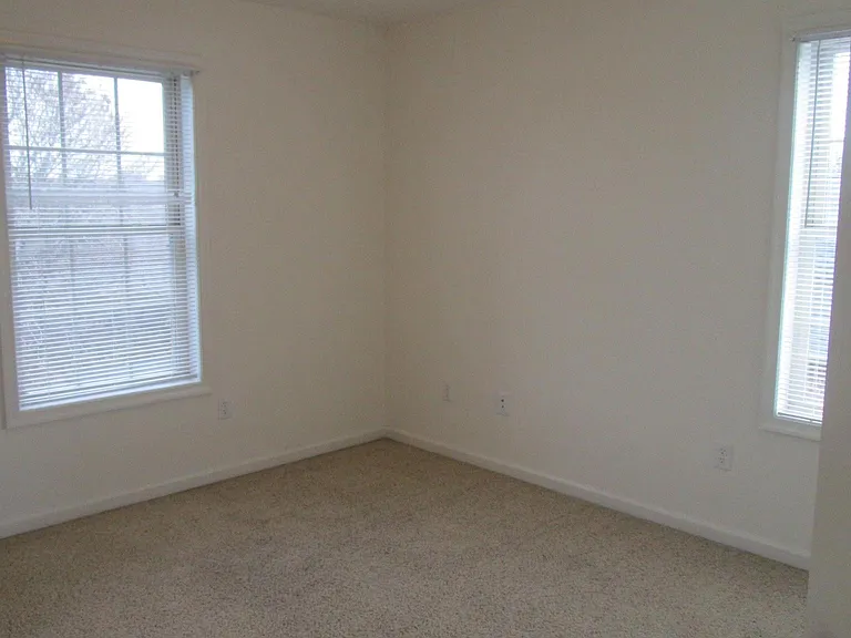 11330 Williamsport Pike — Photo 15