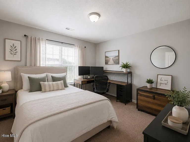355 Rosebud Ln — Photo 8