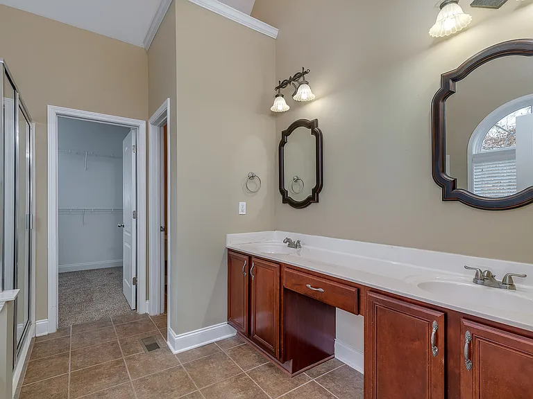 8675 Copperridge Dr — Photo 19