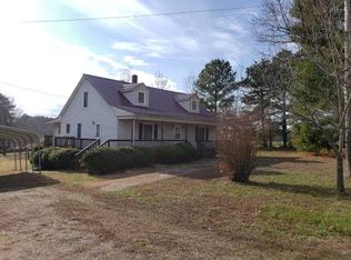 444 Jackson Vaughan Rd, Wylliesburg, VA 23976