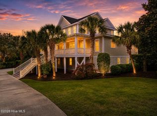 6266 Ingleside Dr, Wilmington, NC 28409