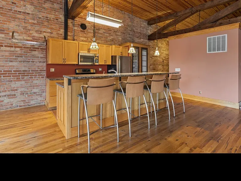 131 W Kalamazoo Ave — Photo 7