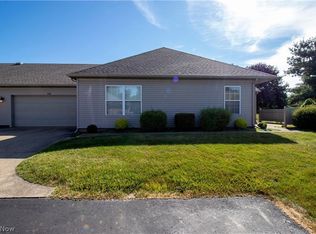 4368 Hunters Chase Ln, Wooster, OH 44691