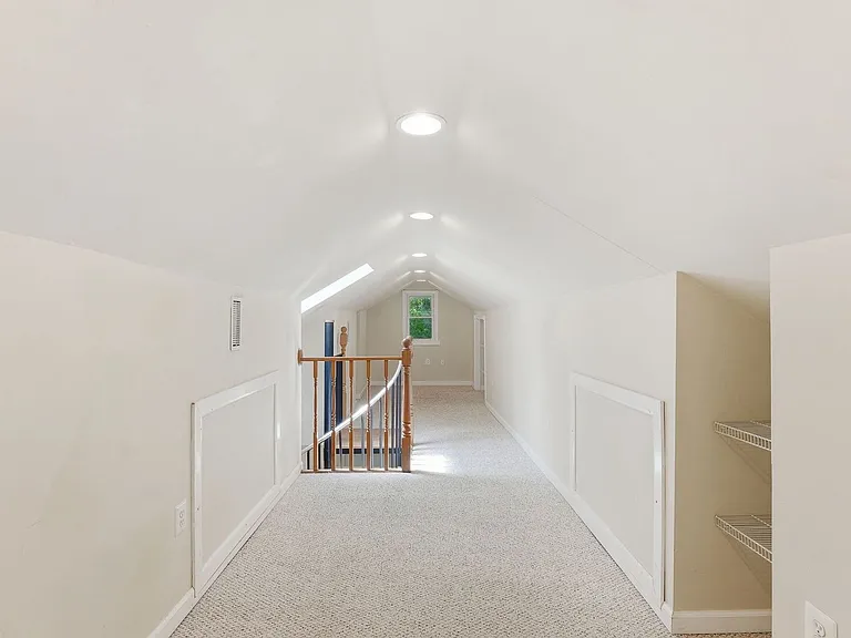 7605 Fisher Dr — Photo 20