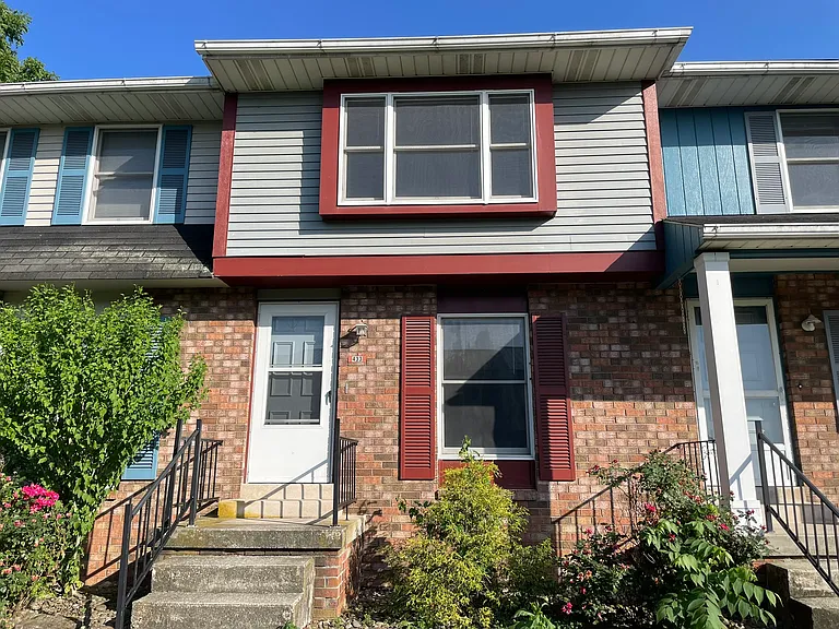 433 Cedarcrest Dr — Photo 17