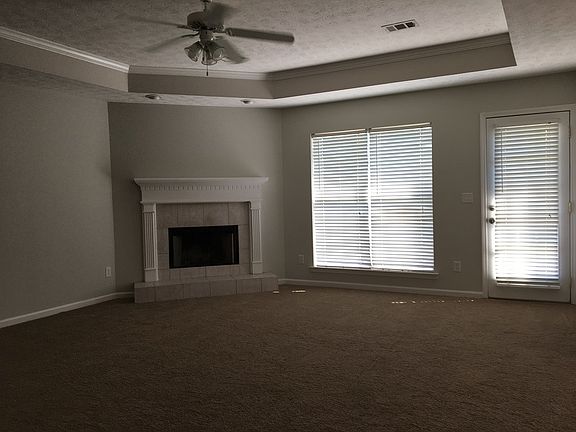 2nd image of 6936 Oak Side Dr