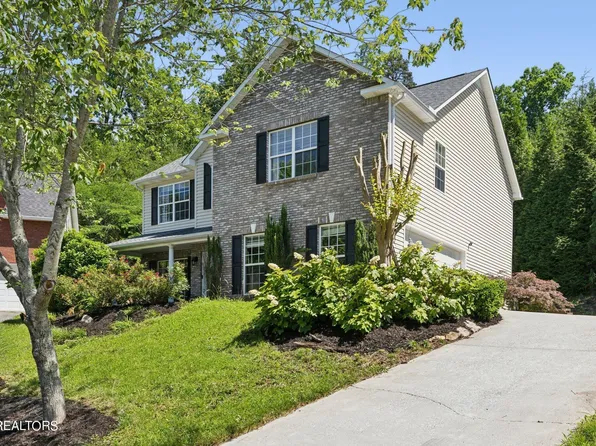 9961 Coral Springs Ln, Knoxville, TN 37922