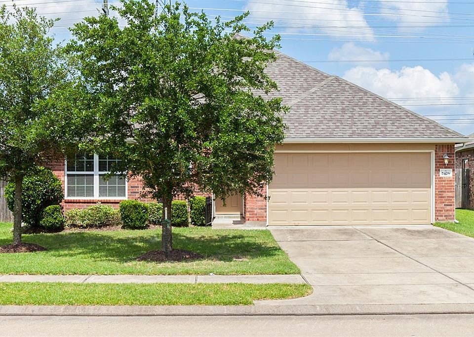 1st image of 2426 Seahorse Bend Dr